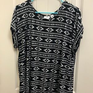 Black and white tunic